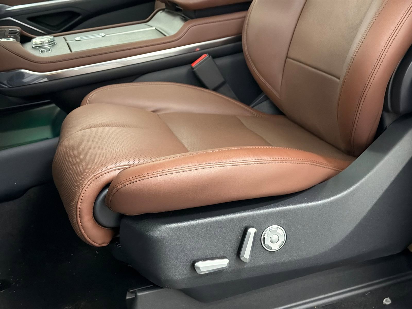 New 2026 Lincoln Navigator L Reserve image 19