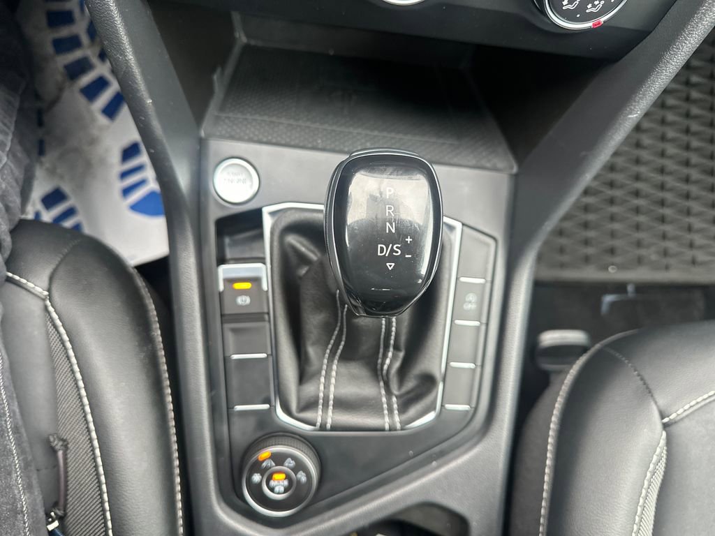 Used 2022 Volkswagen Taos SE image 12