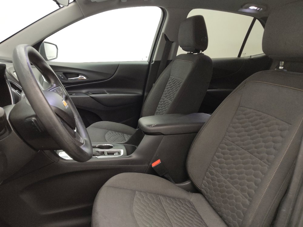 Used 2018 Chevrolet Equinox LT FWD image 17
