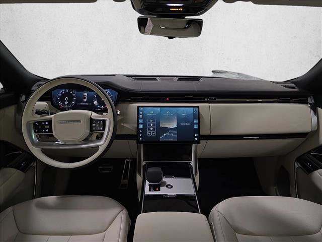 New 2026 Land Rover Range Rover Long Wheelbase Autobiography AWD/4WD image 9