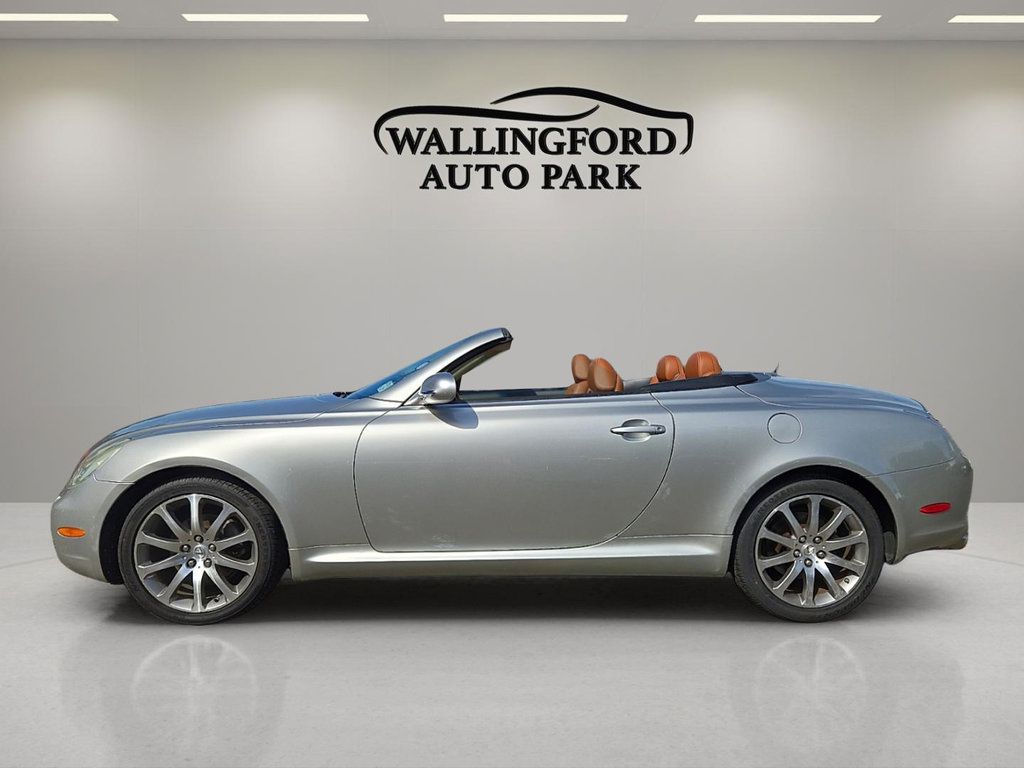 Used 2004 Lexus SC 430 Convertible RWD image 3