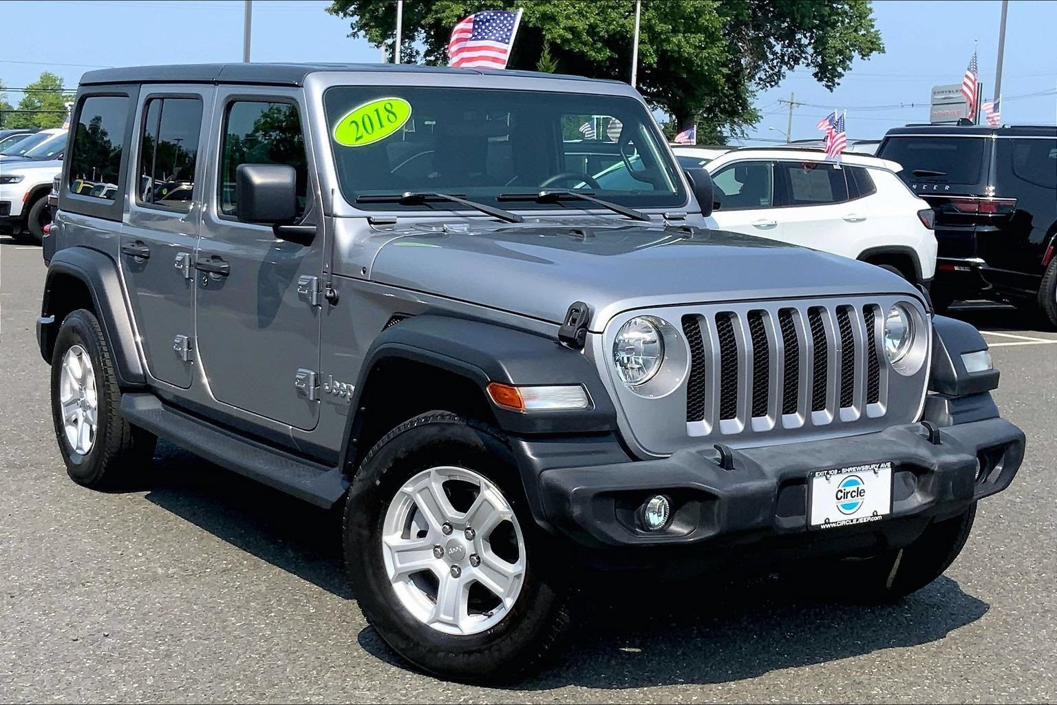 Used 2018 Jeep Wrangler Unlimited Sport S AWD/4WD image 2