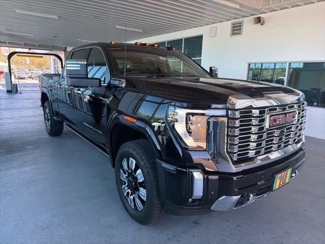 Certified 2026 GMC Sierra 2500 Denali w/ Denali Reserve Package image 11