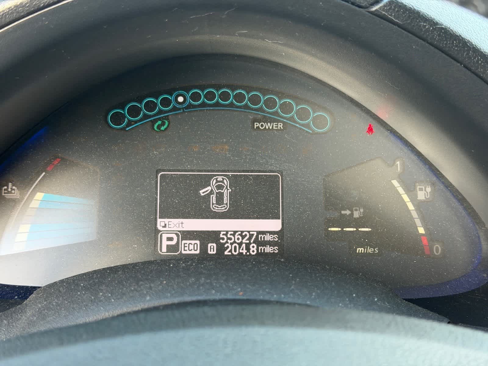 Used 2015 Nissan Leaf SL FWD image 17