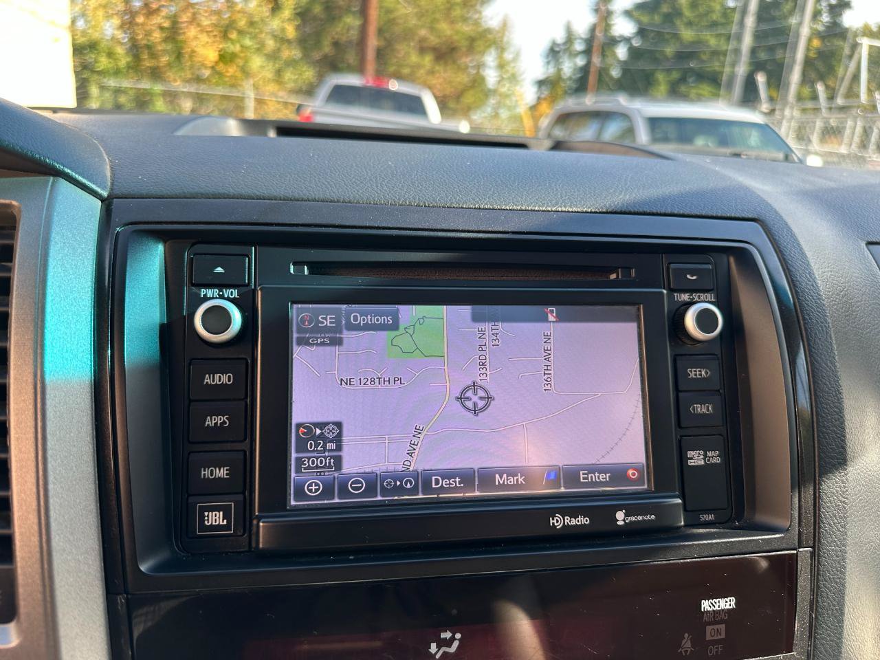 Used 2014 Toyota Sequoia Limited AWD/4WD image 17