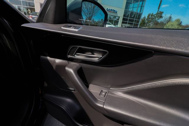 Used 2020 Jaguar F-PACE Premium image 49