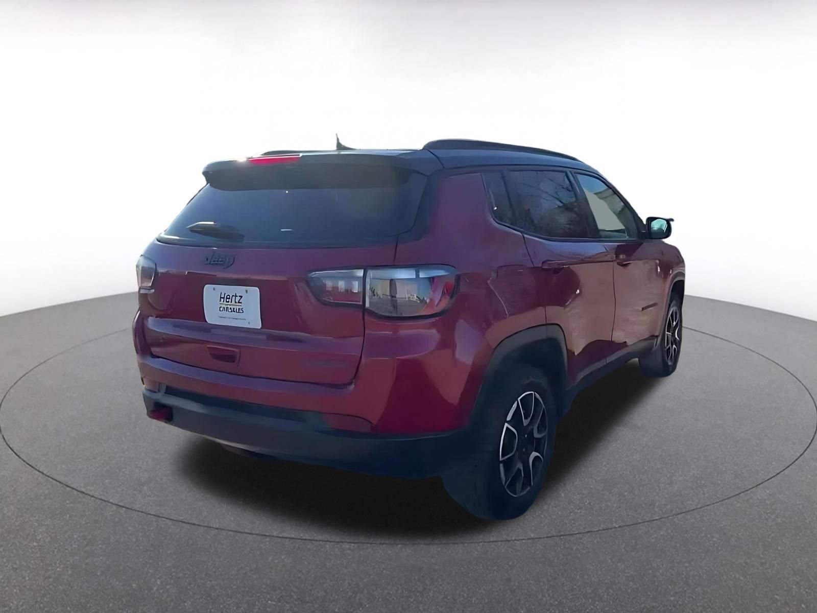 Used 2025 Jeep Compass Trailhawk image 14