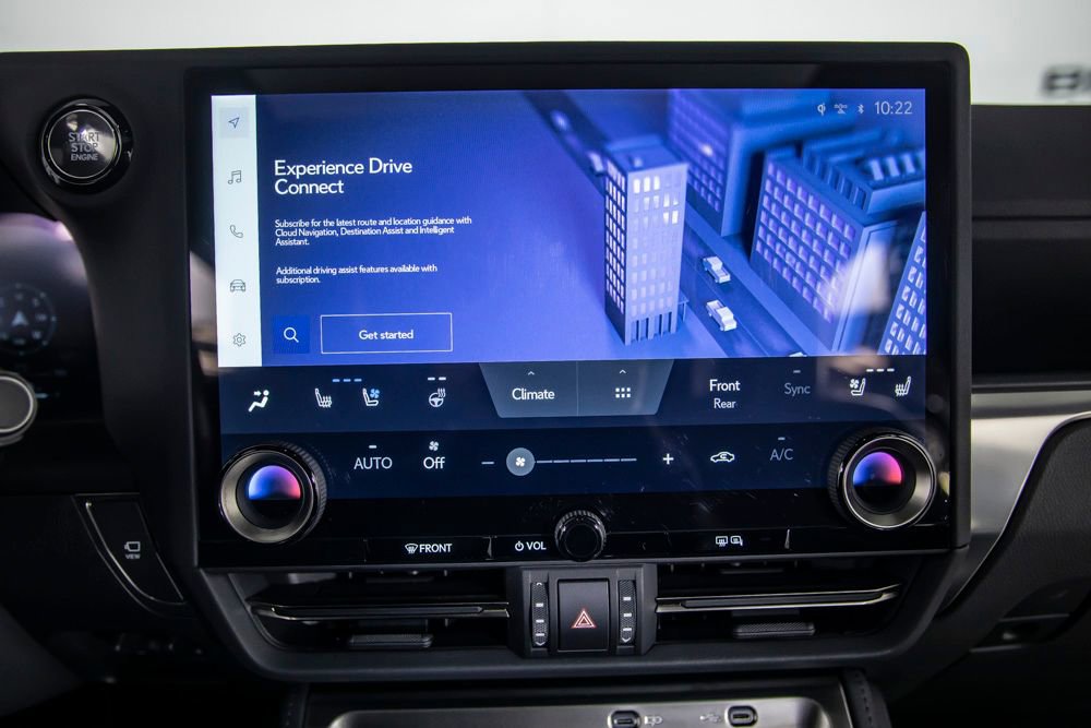 Used 2024 Lexus GX 550 550 Luxury w/ Cold Area Package image 34