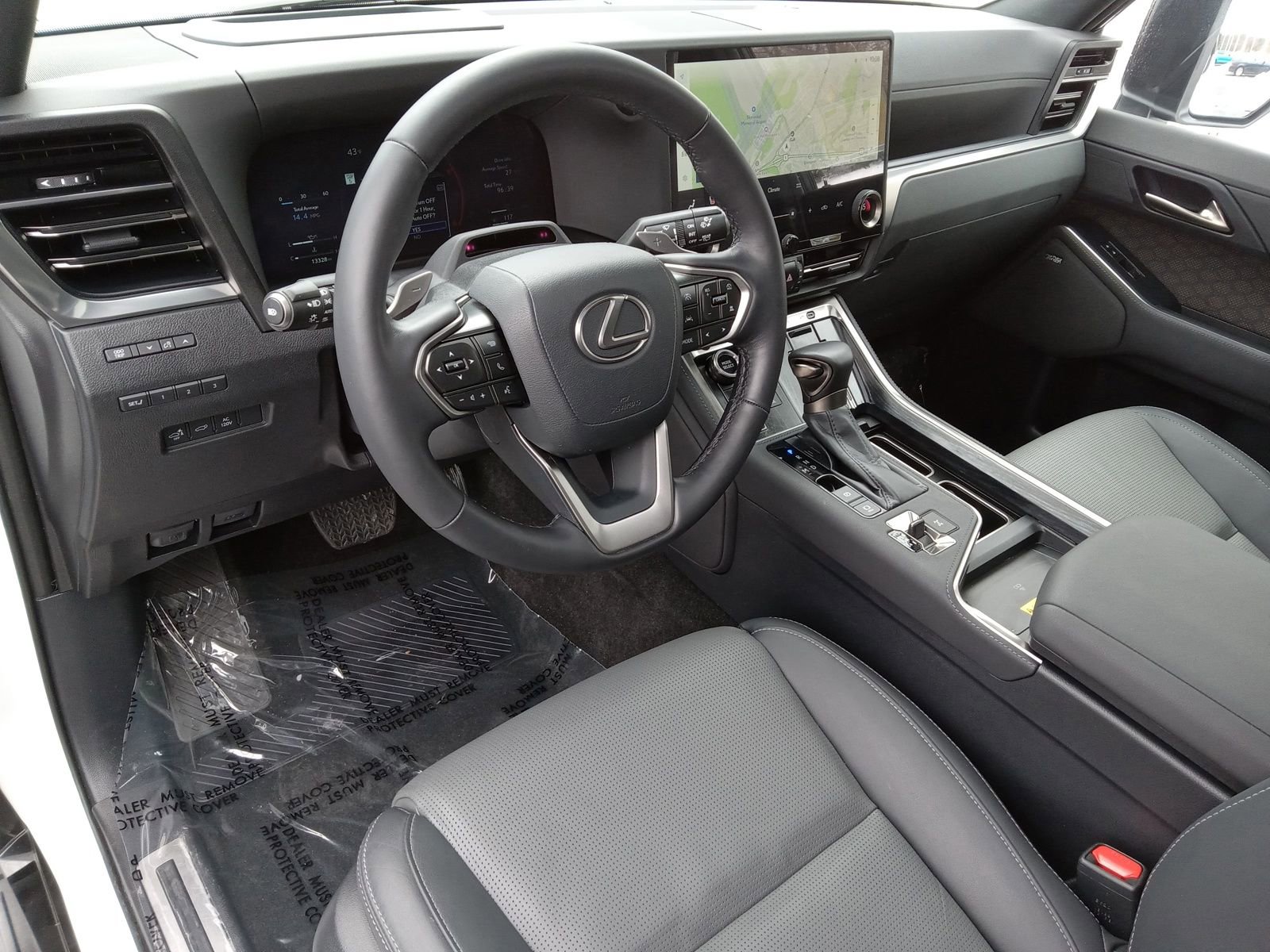 Used 2024 Lexus GX 550 w/ Accessory Package (Z1) image 12