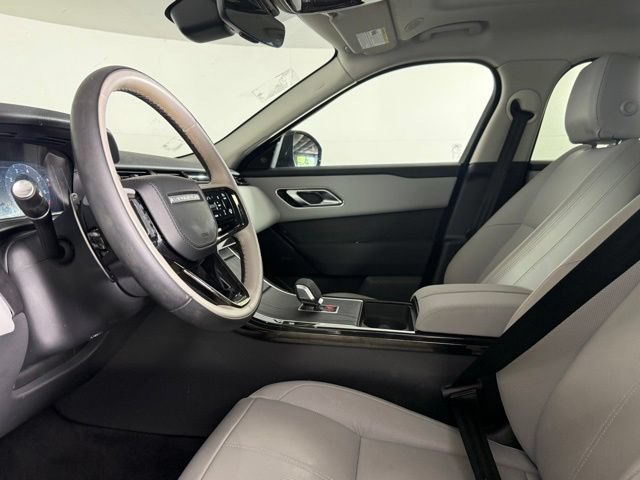 Used 2025 Land Rover Range Rover Velar Dynamic SE AWD/4WD image 34