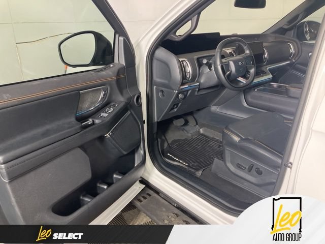 Used 2025 Ford Expedition Tremor AWD/4WD image 11