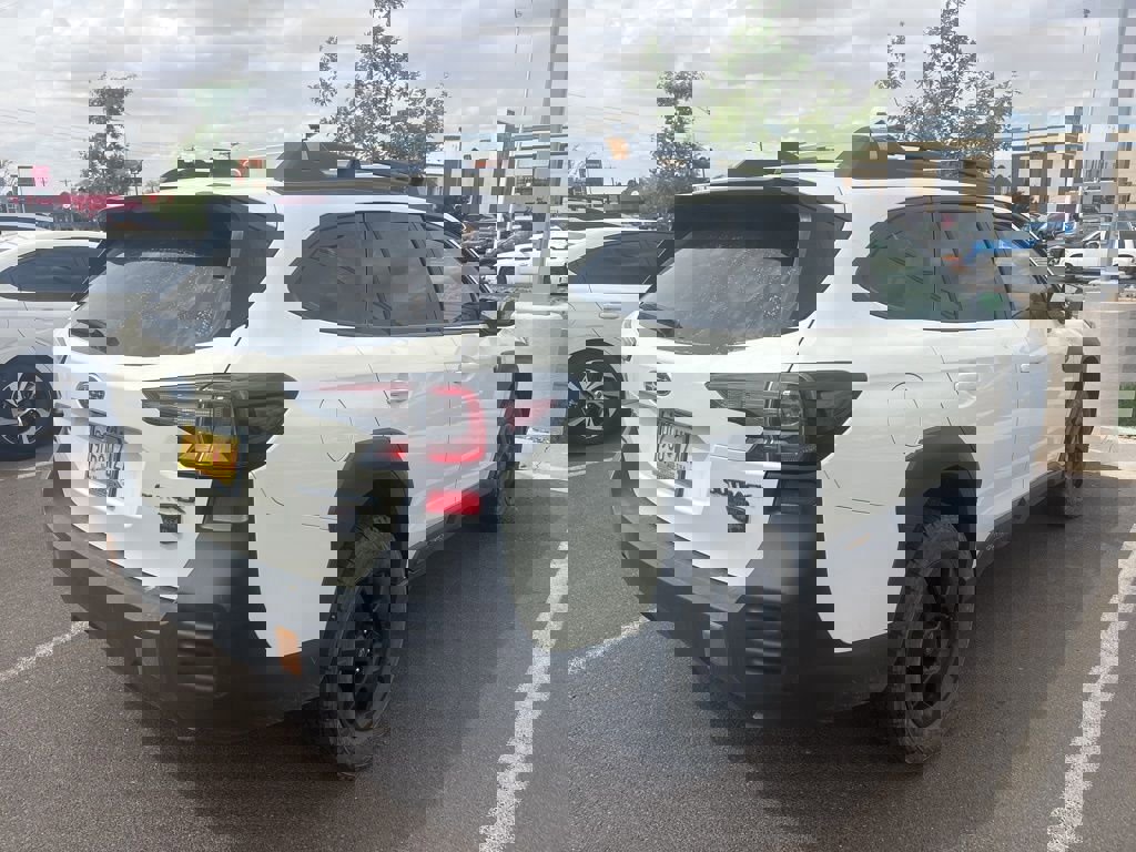 Used 2022 Subaru Outback Wilderness image 4