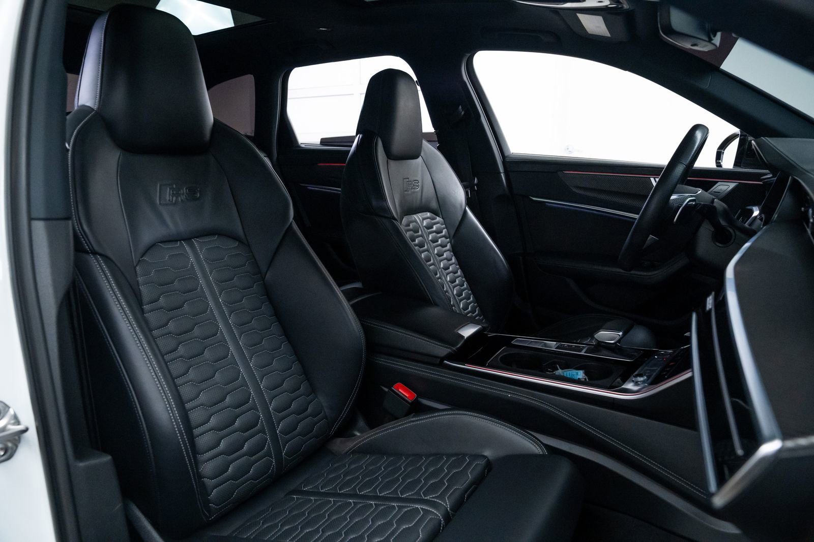 Used 2021 Audi RS 6 image 24