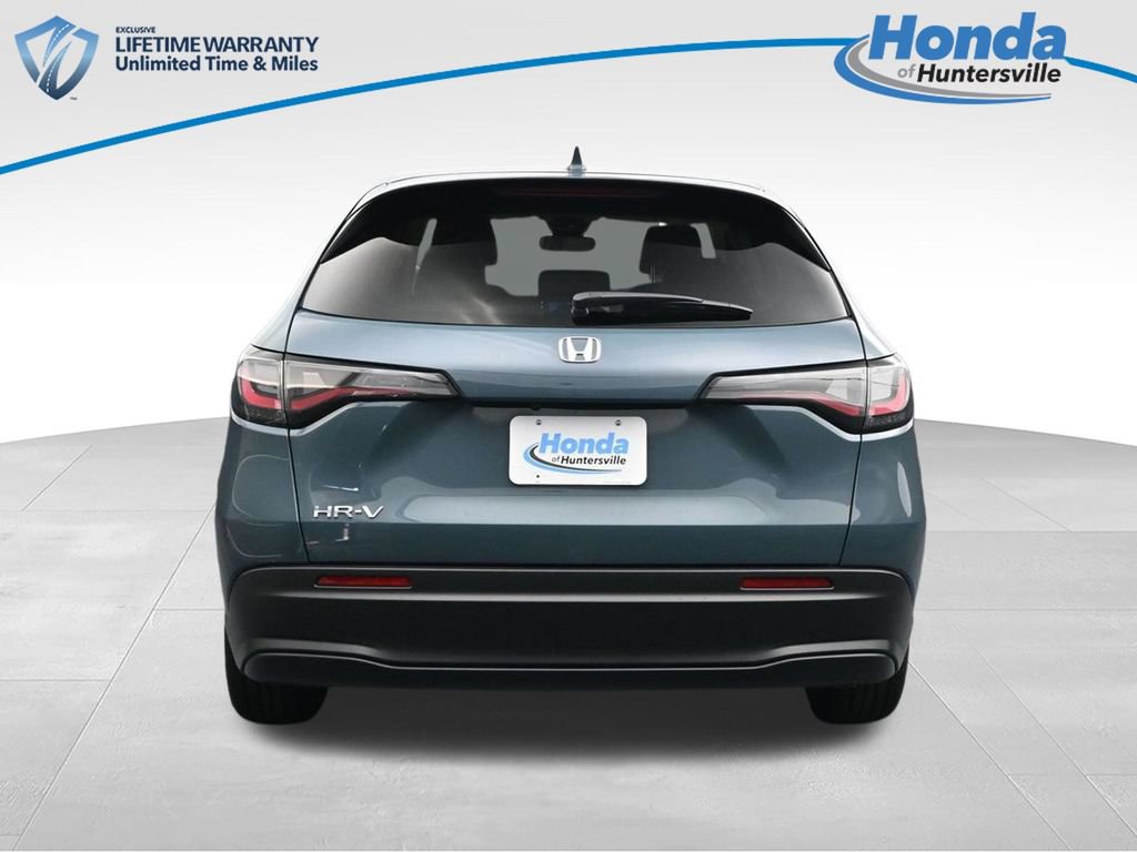 New 2027 Honda HR-V LX image 2