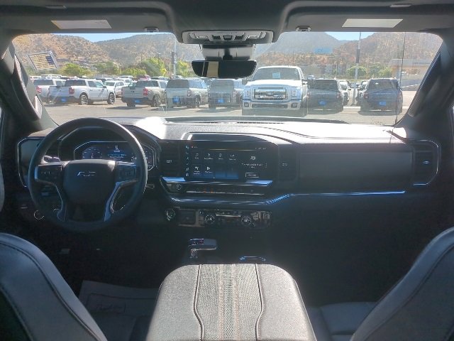 Used 2025 Chevrolet Silverado 1500 High Country w/ Midnight Edition image 15