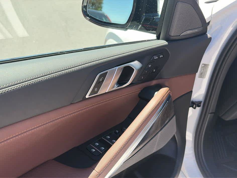 New 2027 BMW X6 xDrive40i AWD/4WD image 10