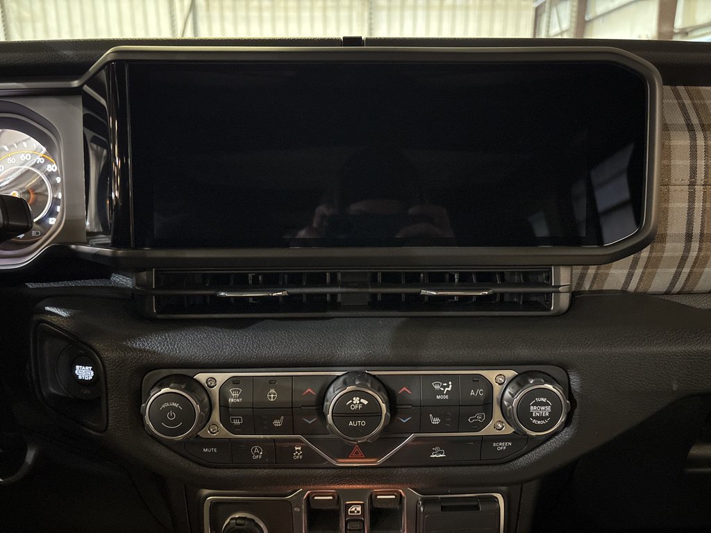 New 2026 Jeep Wrangler Unlimited Sport AWD/4WD image 31
