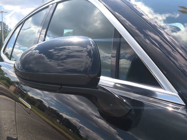 Used 2025 Genesis G90 3.5T AWD/4WD image 11
