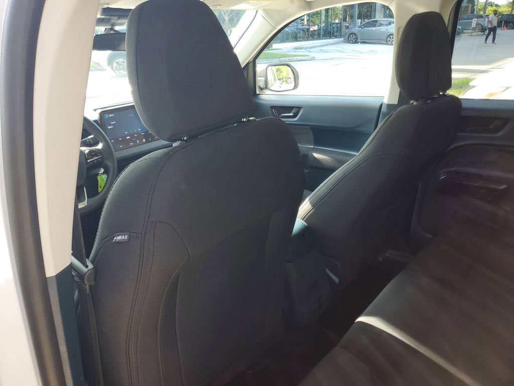 Used 2025 Ford Maverick XL FWD image 11