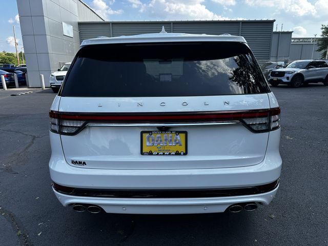 Certified 2024 Lincoln Aviator Reserve w/ Jet Package AWD/4WD image 6