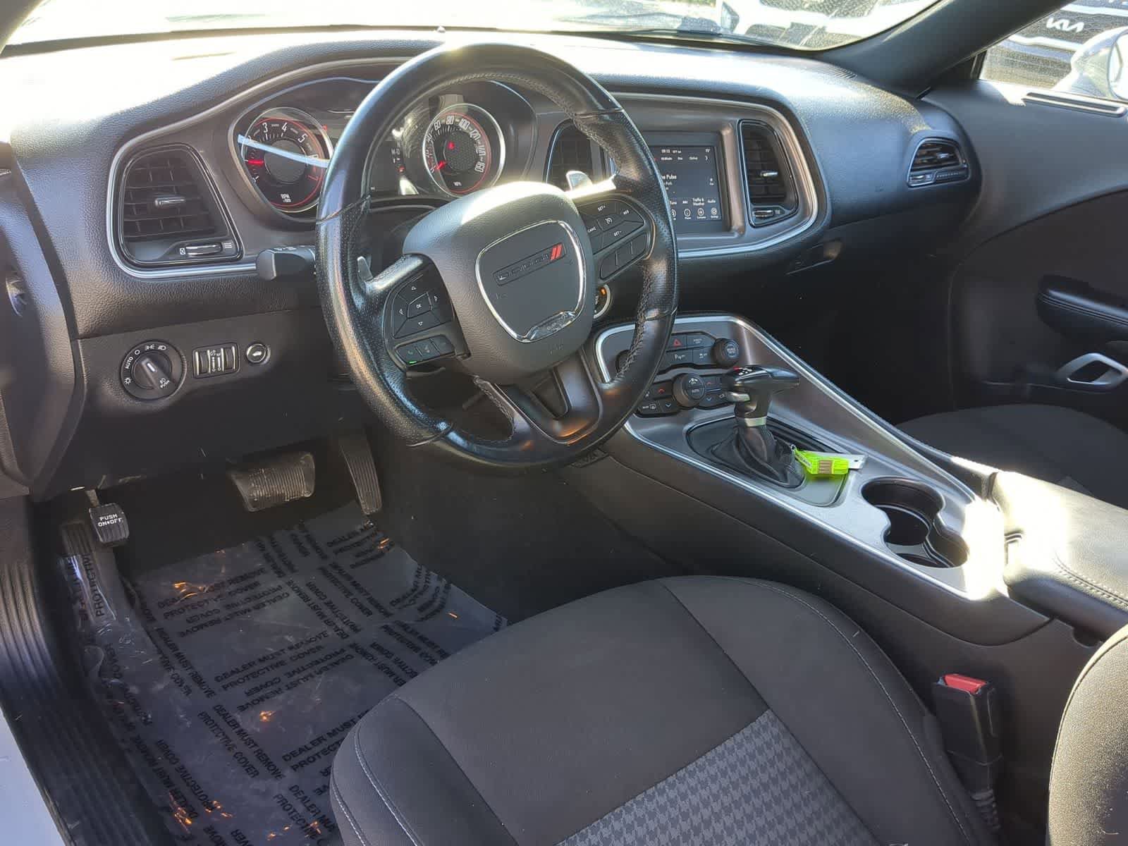 Certified 2022 Dodge Challenger GT RWD image 10