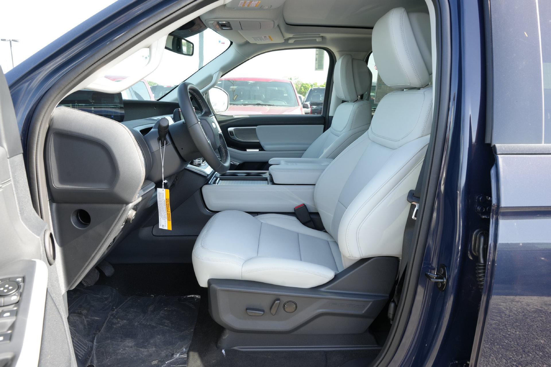New 2027 Ford Expedition Max Platinum AWD/4WD image 15