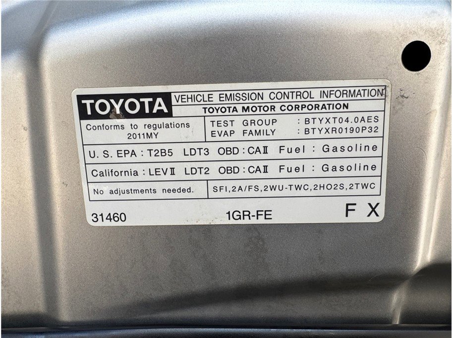 Used 2011 Toyota 4Runner SR5 w/ Convenience Pkg image 25