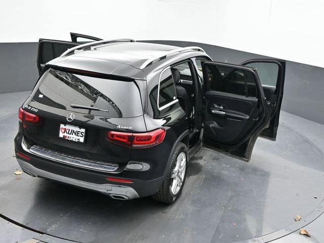 Used 2023 Mercedes-Benz GLB 250 4MATIC image 64