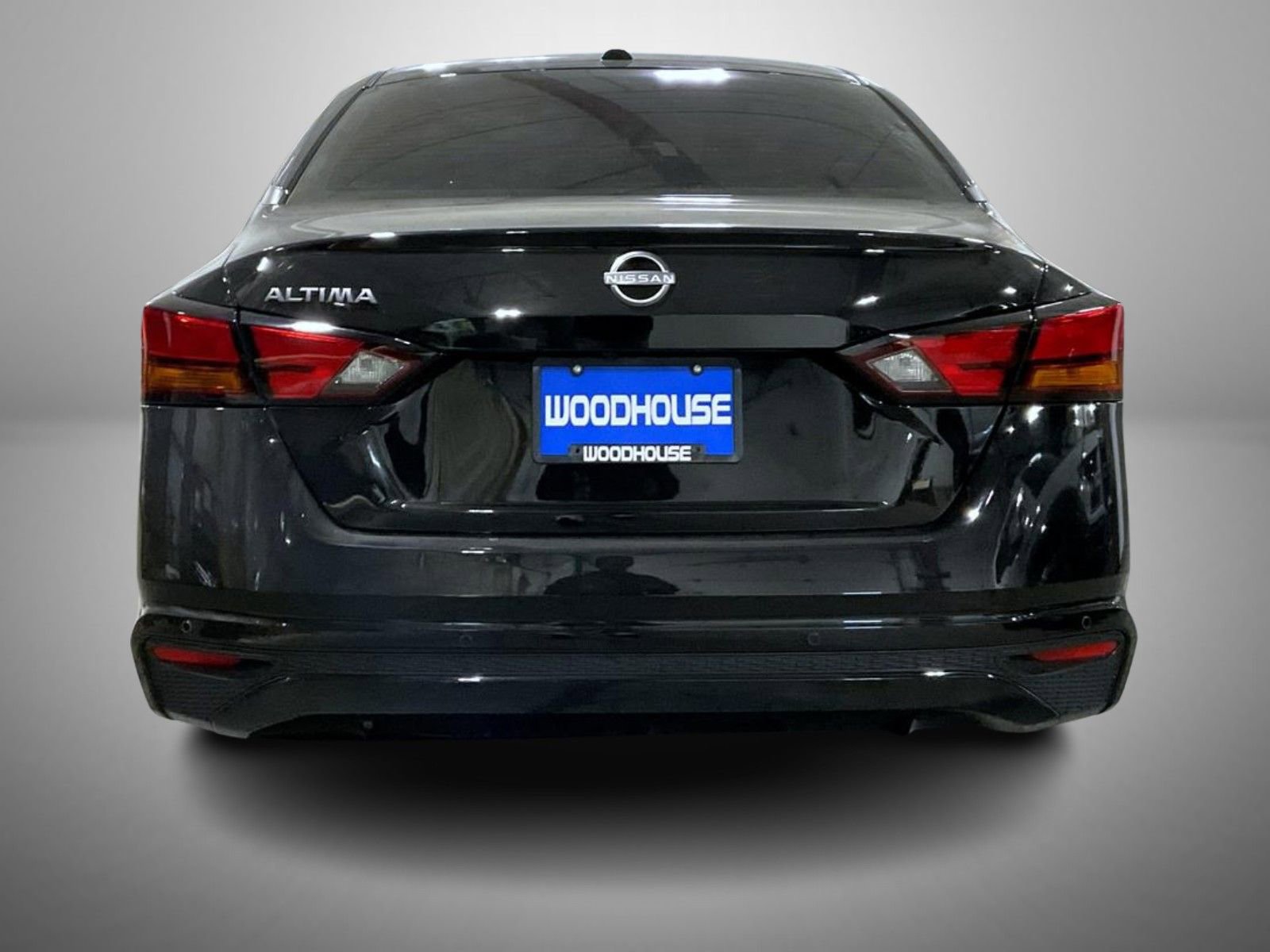 Used 2025 Nissan Altima 2.5 S FWD image 6