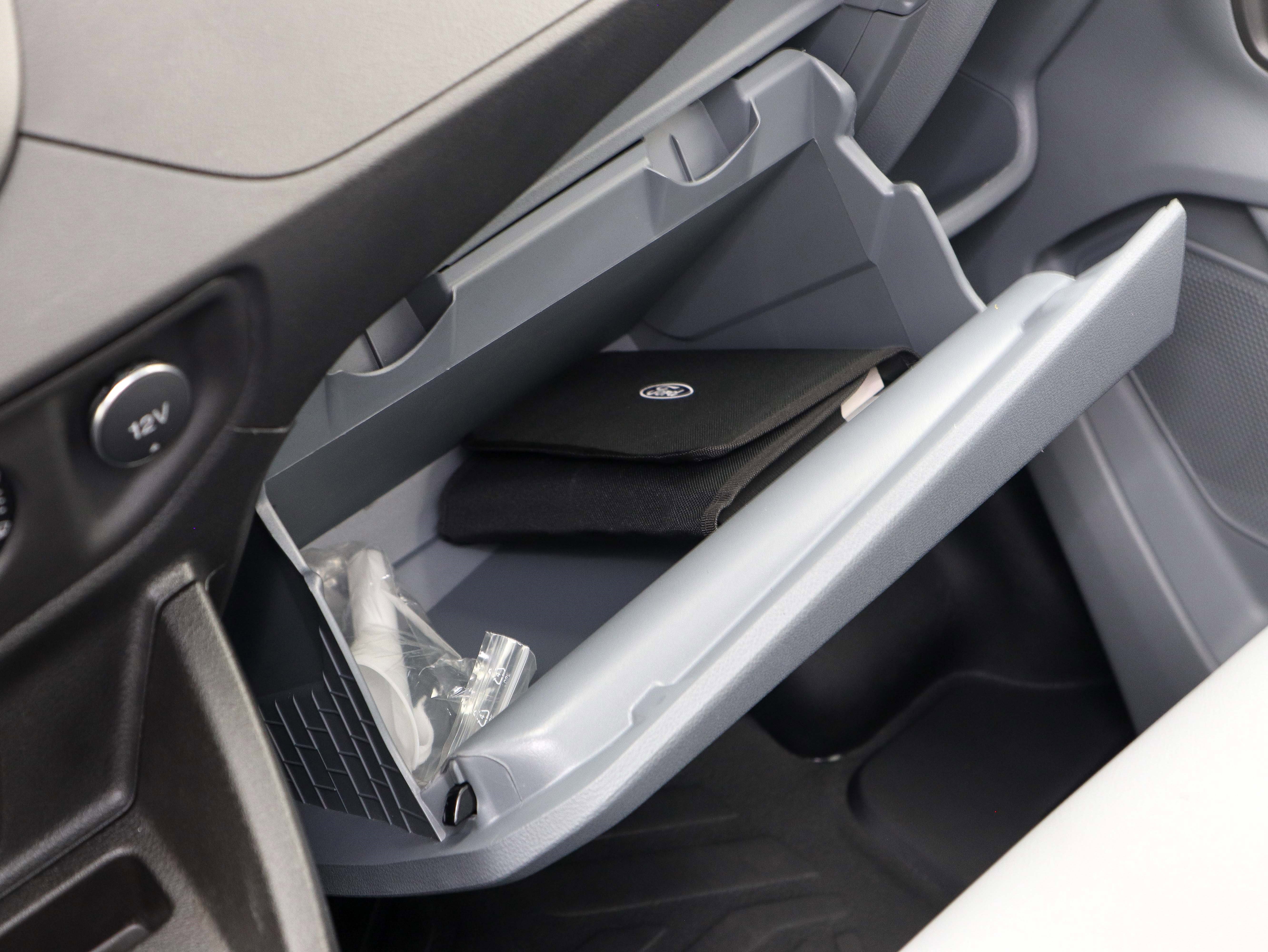 Used 2017 Ford Transit 350 XL image 31