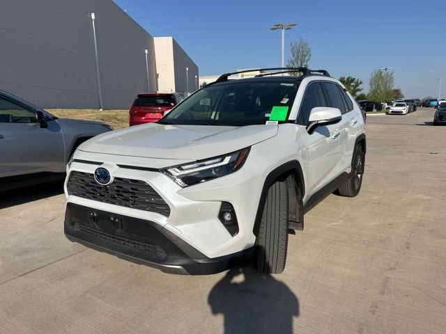 Used 2024 Toyota RAV4 Limited w/ Advanced Technology Package image 7