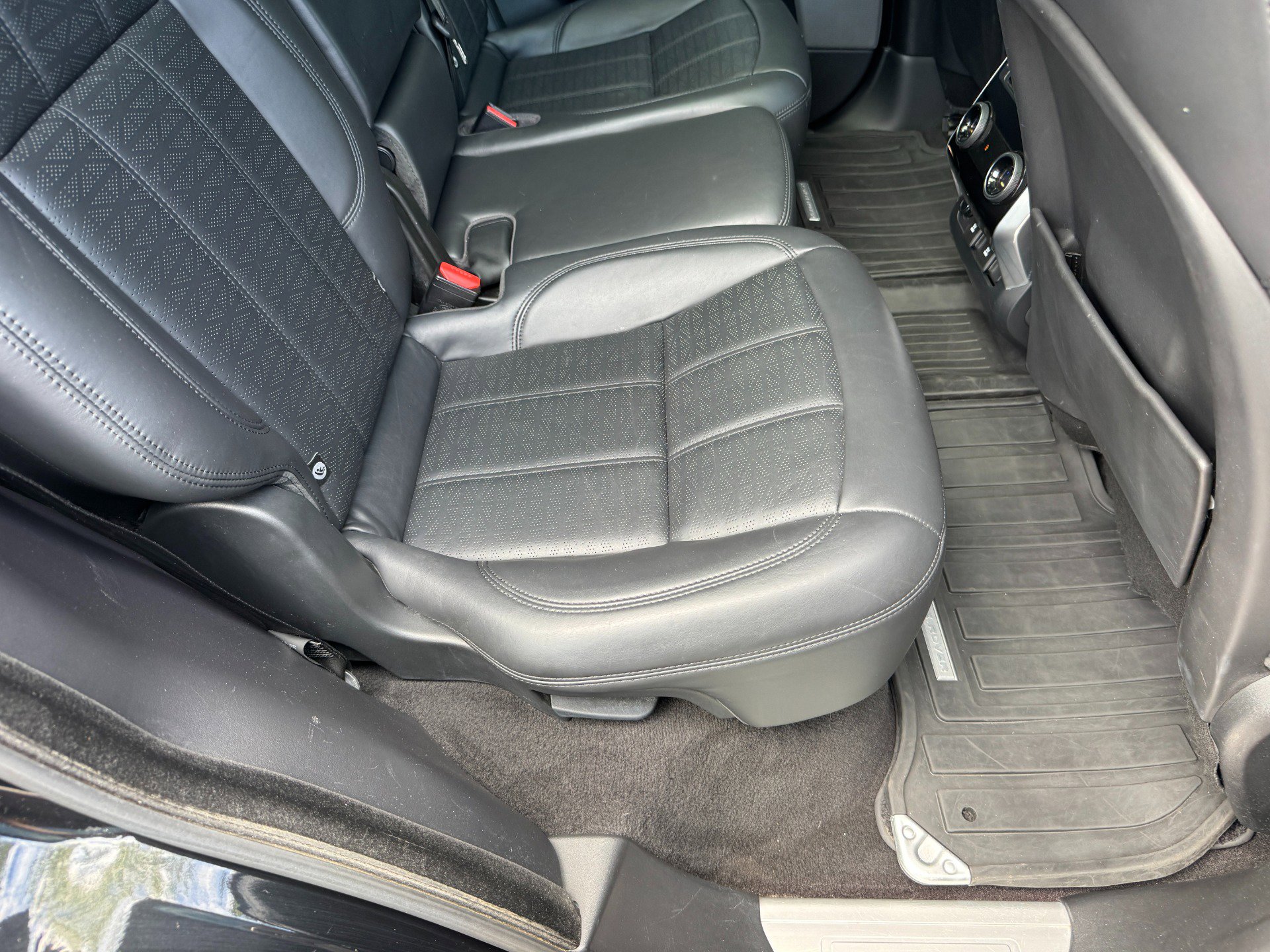 Used 2018 Land Rover Range Rover Sport HSE Dynamic AWD/4WD image 63
