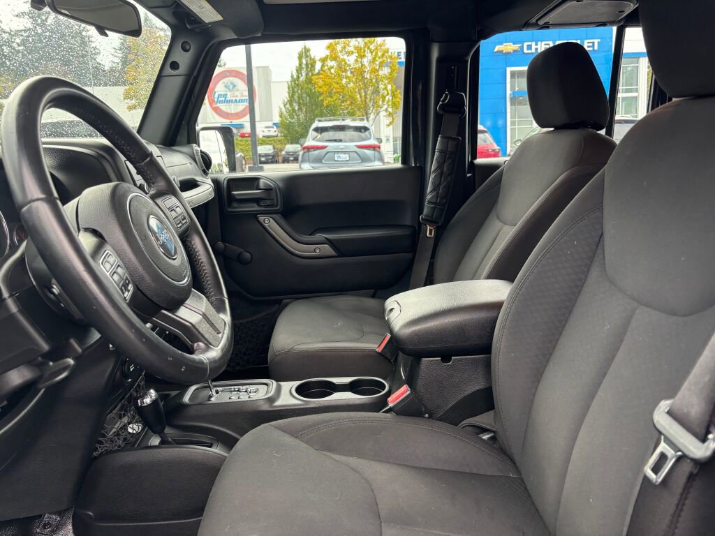 Used 2017 Jeep Wrangler Unlimited Sport w/ Connectivity Group image 14