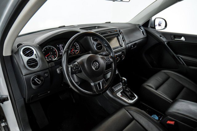 Used 2013 Volkswagen Tiguan SE AWD/4WD image 13