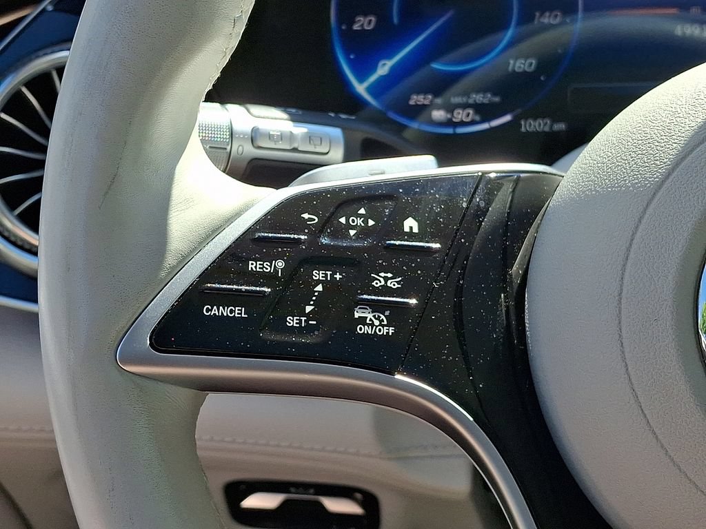 Used 2023 Mercedes-Benz EQS 580 4MATIC SUV image 22