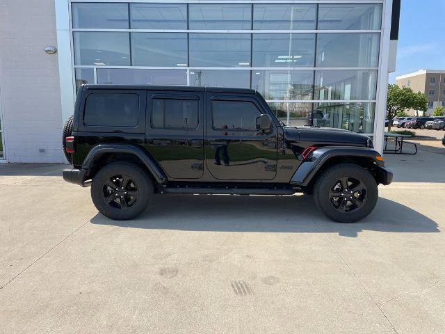 Used 2021 Jeep Wrangler Unlimited Sahara AWD/4WD image 4