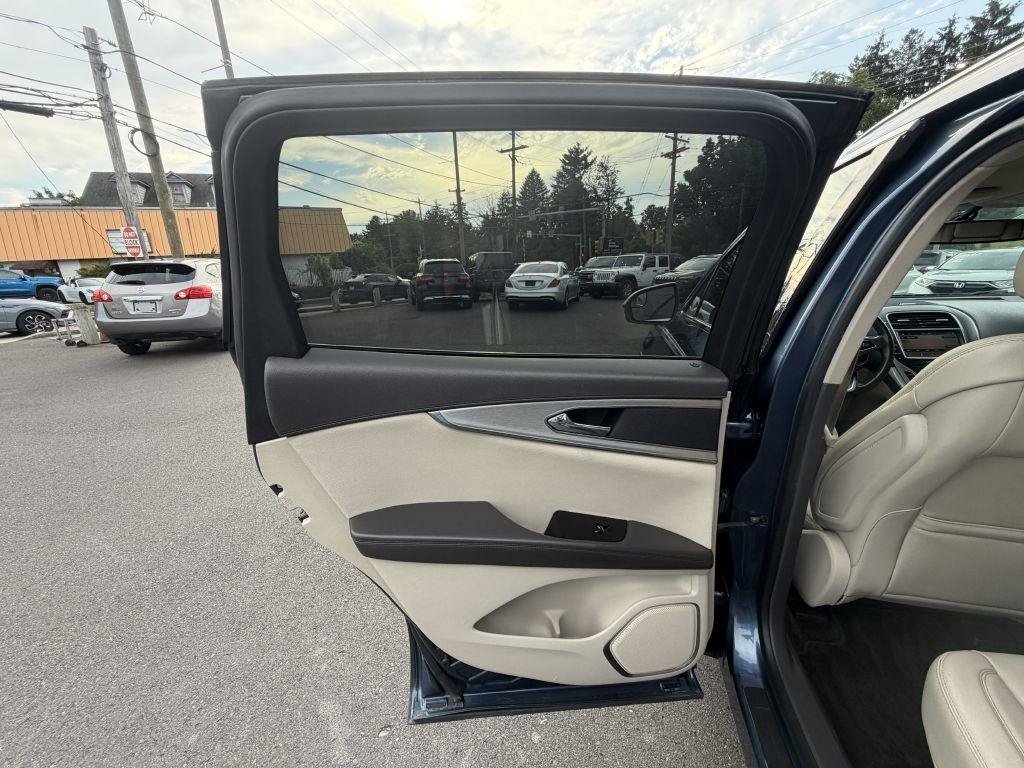 Used 2018 Lincoln MKX Premiere FWD image 15