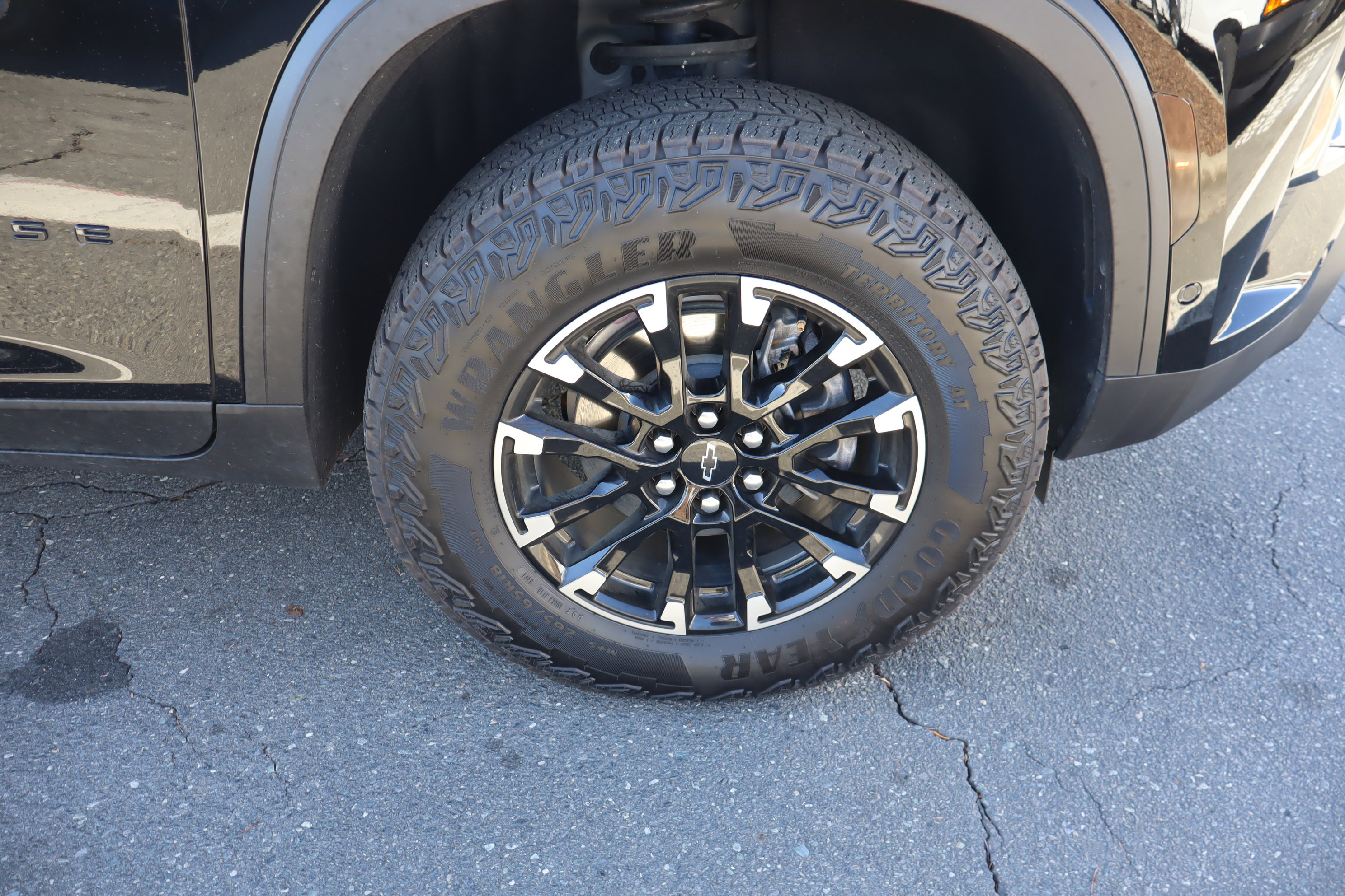 Certified 2024 Chevrolet Traverse Z71 w/ Enhanced Driving Package image 40