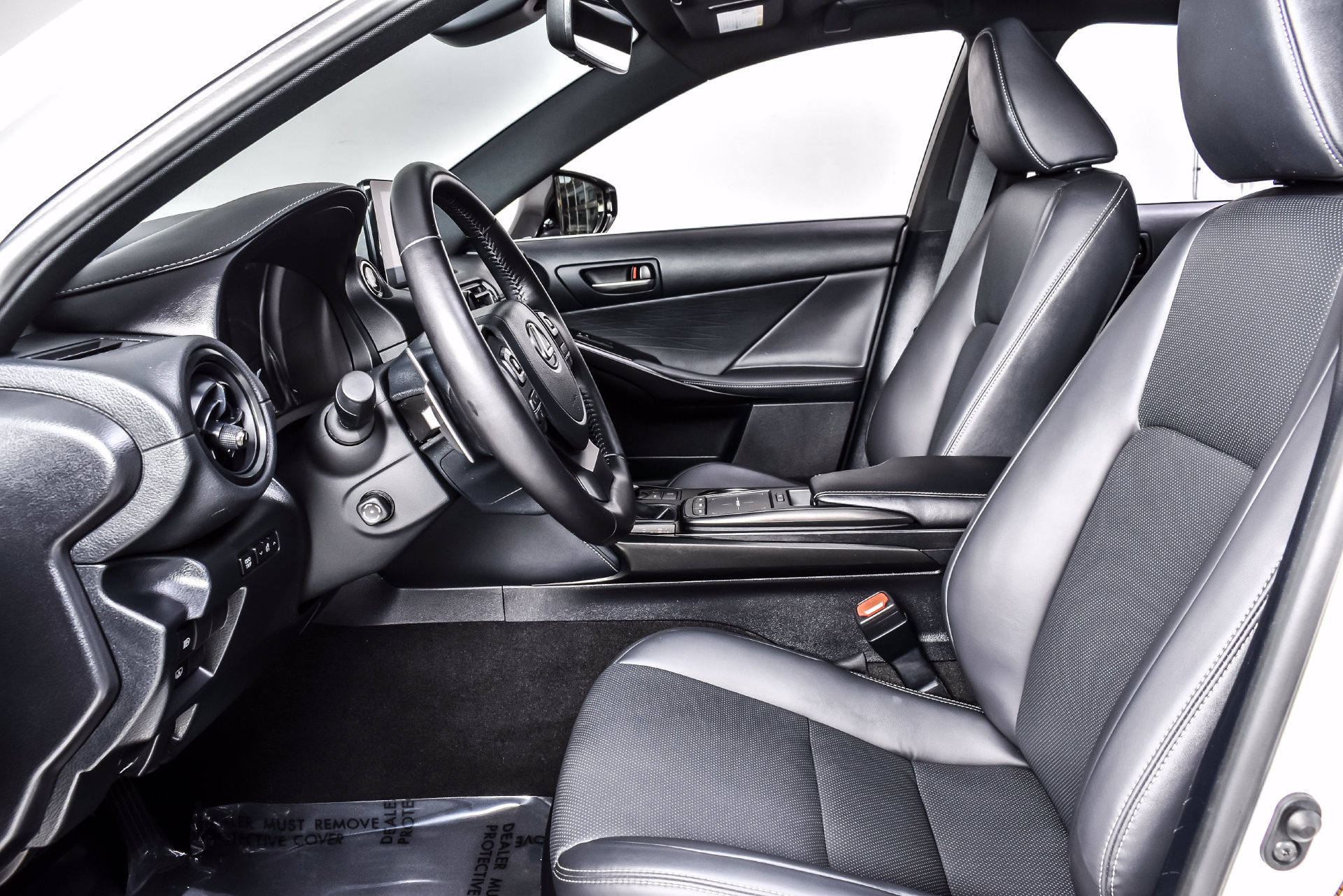 Used 2023 Lexus IS 300 w/ Premium Package RWD image 14