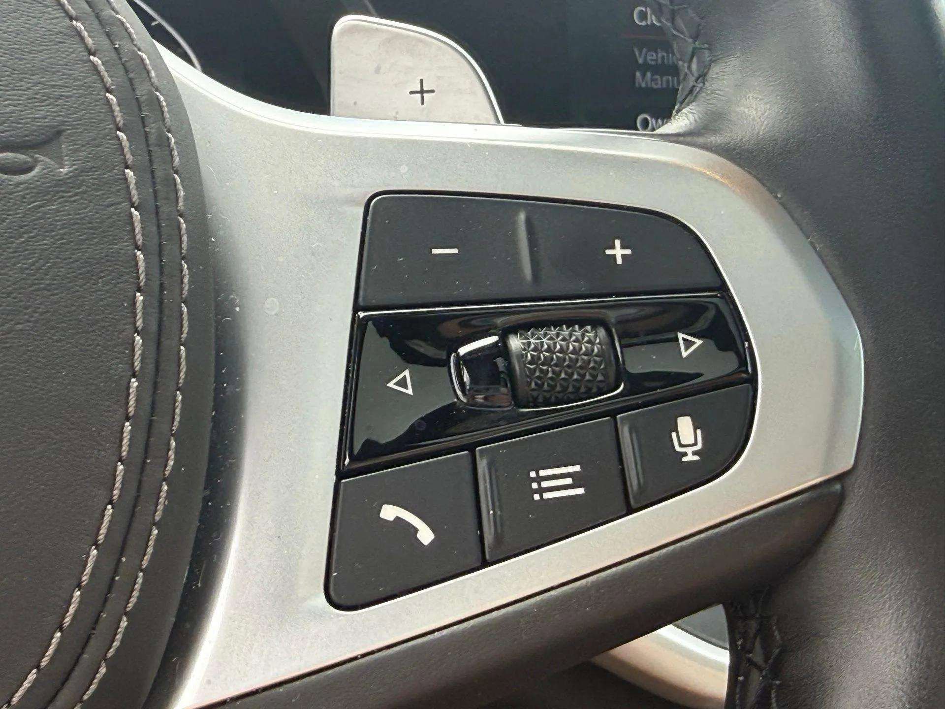 Used 2021 BMW X5 xDrive40i w/ M Sport Package image 40