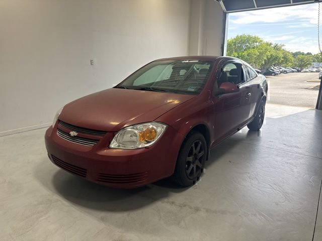 Used 2008 Chevrolet Cobalt LT FWD image 2
