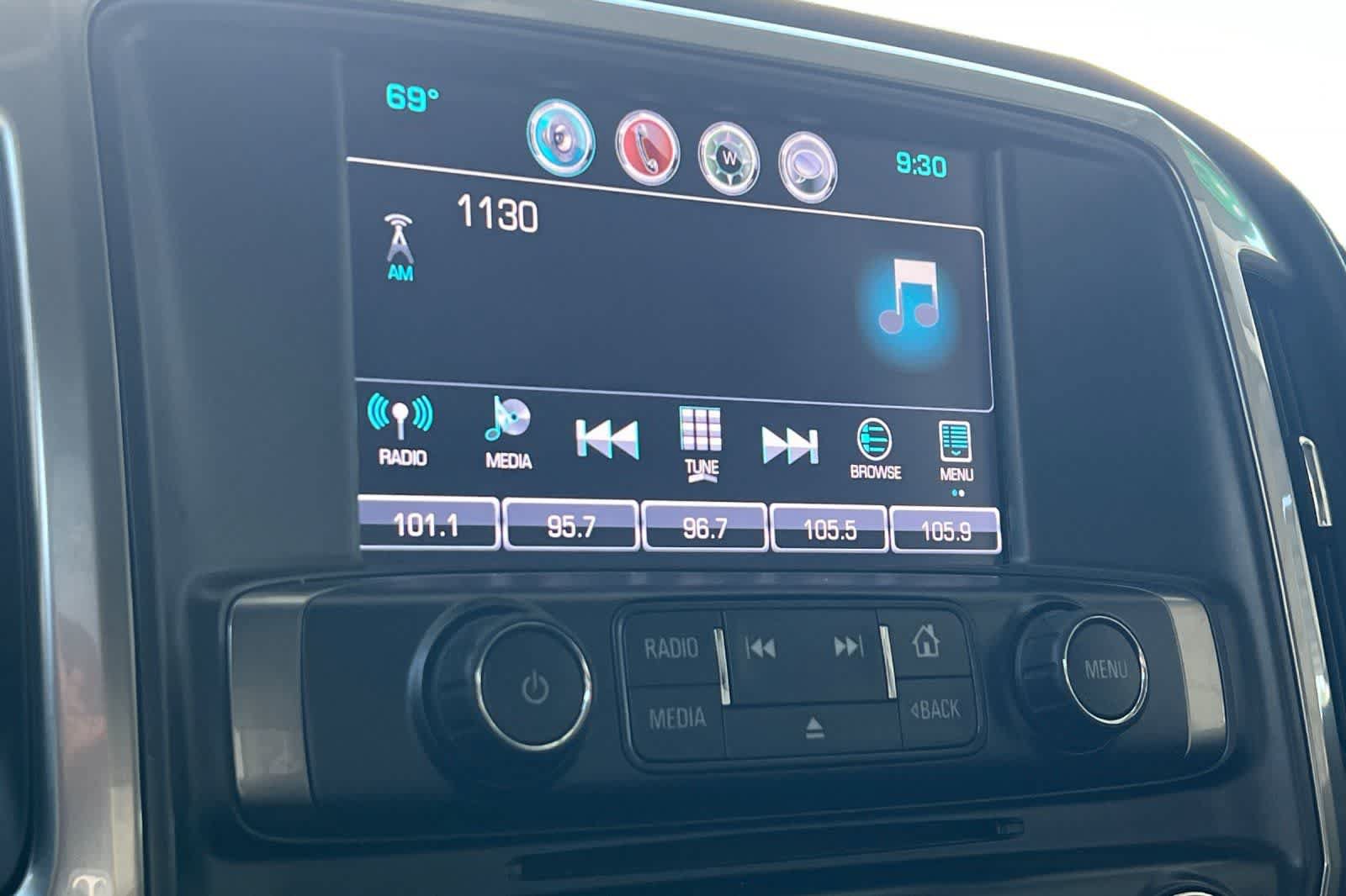 Used 2018 Chevrolet Silverado 1500 LTZ w/ Sport Package AWD/4WD image 21