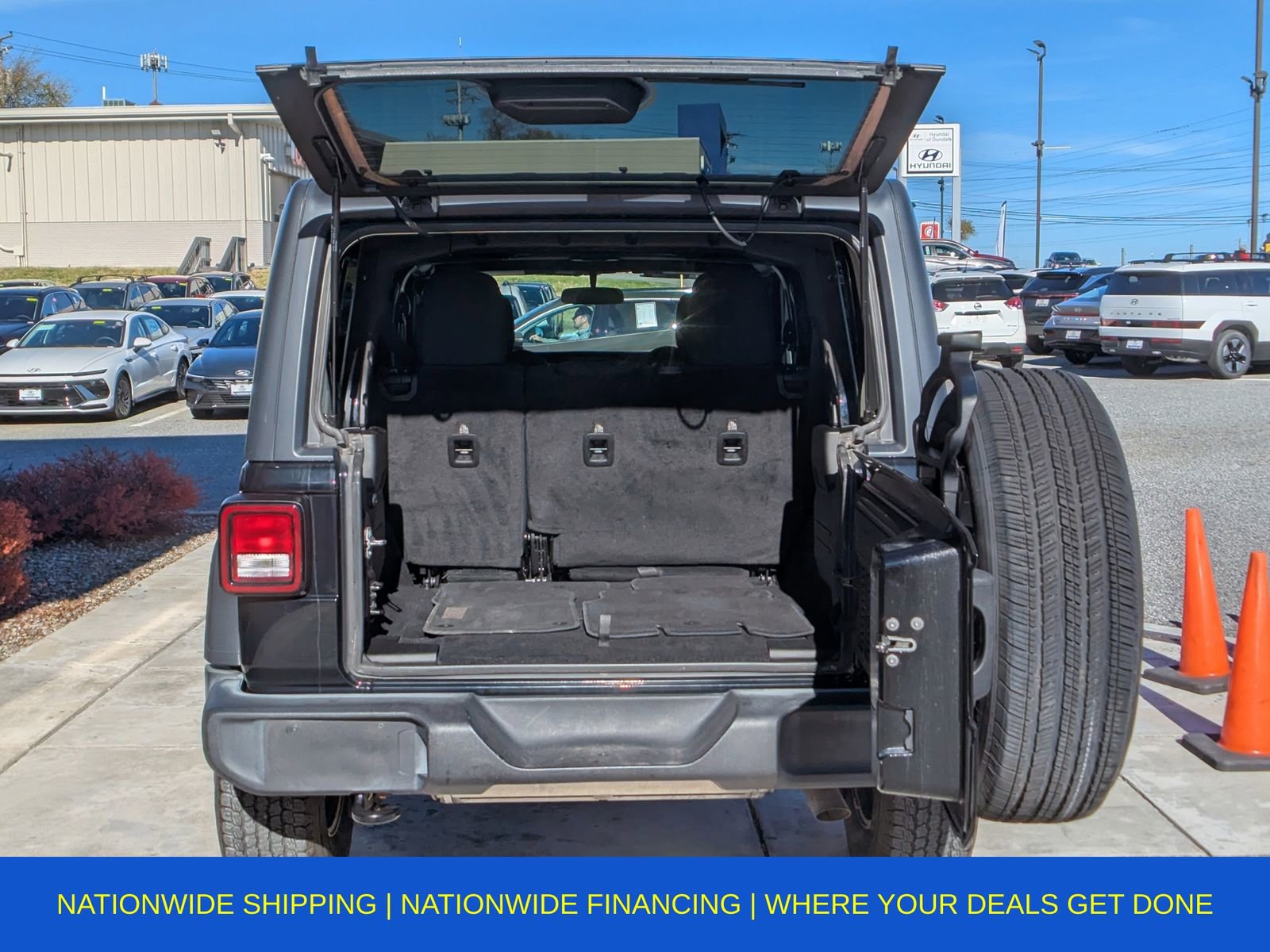 Used 2019 Jeep Wrangler Unlimited Sport S image 11