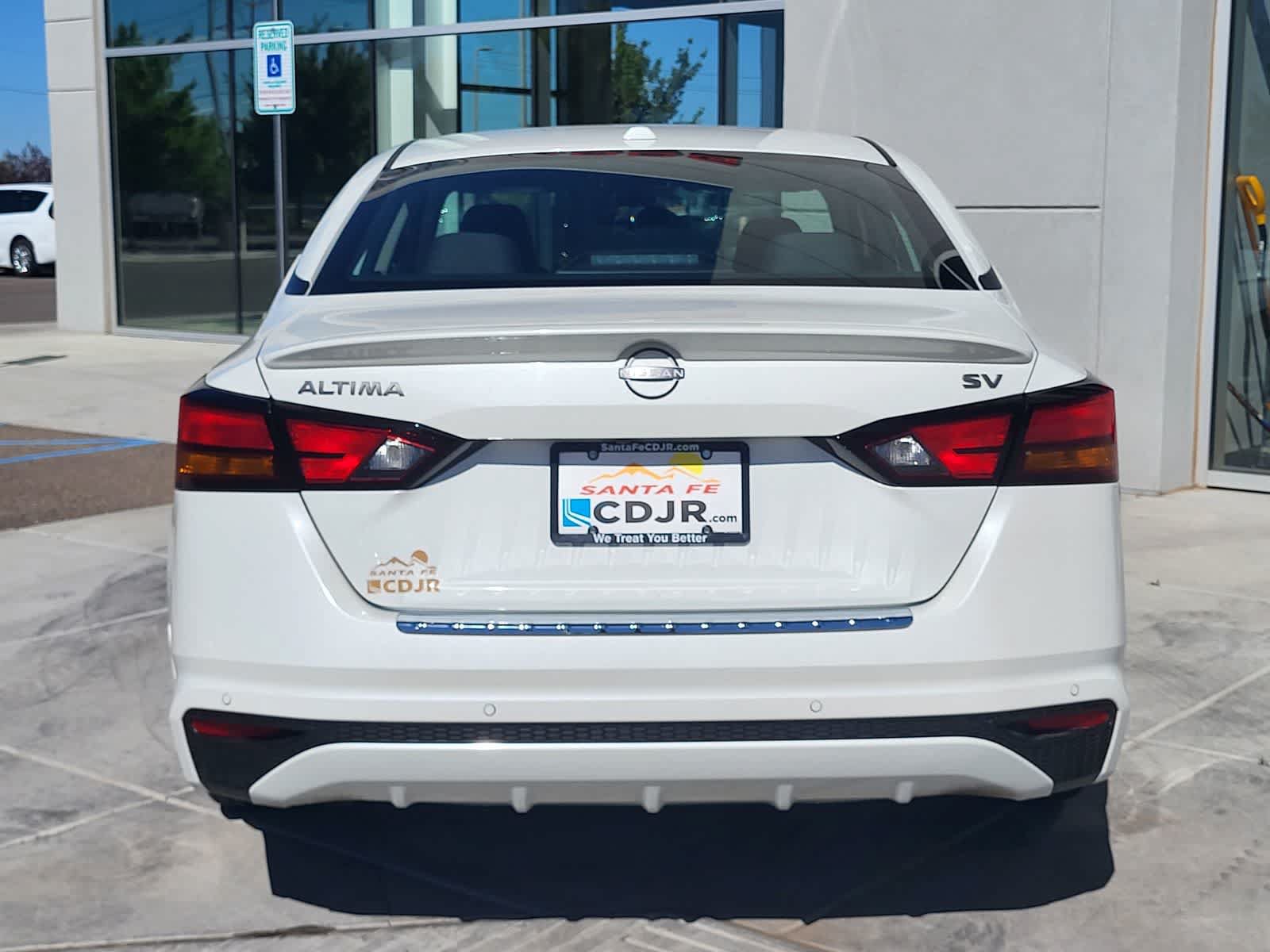 Used 2023 Nissan Altima 2.5 SV FWD image 6