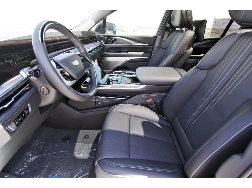 New 2026 Cadillac Escalade IQ Sport 2 w/ LPO, ONYX Package AWD/4WD image 6