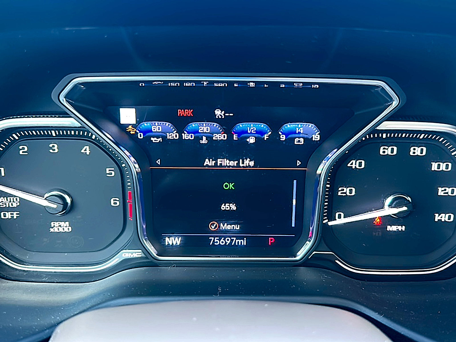 Used 2021 GMC Yukon Denali w/ Denali Ultimate Package image 30