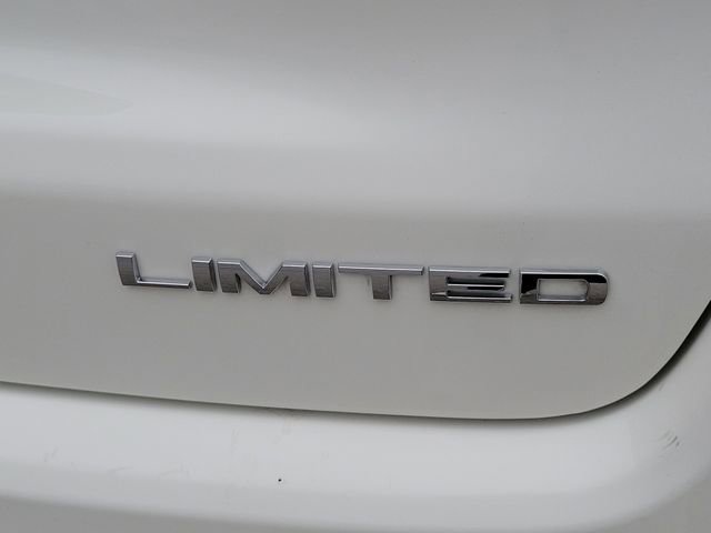 Used 2019 Jeep Compass Limited FWD image 29