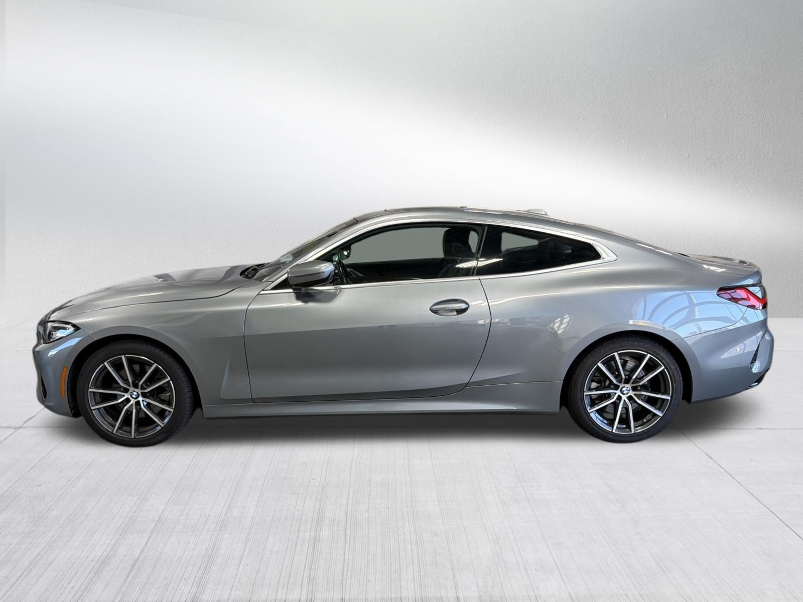 Used 2024 BMW 430i xDrive Coupe w/ Premium Package AWD/4WD image 4