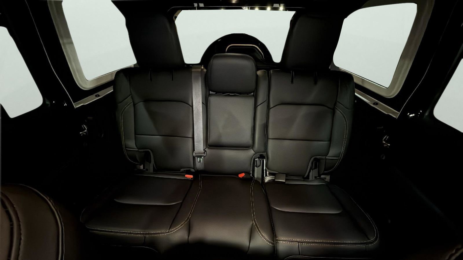 Used 2025 Jeep Wrangler Unlimited Rubicon 392 image 26