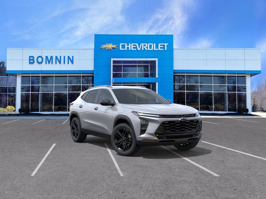 New 2026 Chevrolet Trax ACTIV w/ Driver Confidence Package FWD image 2